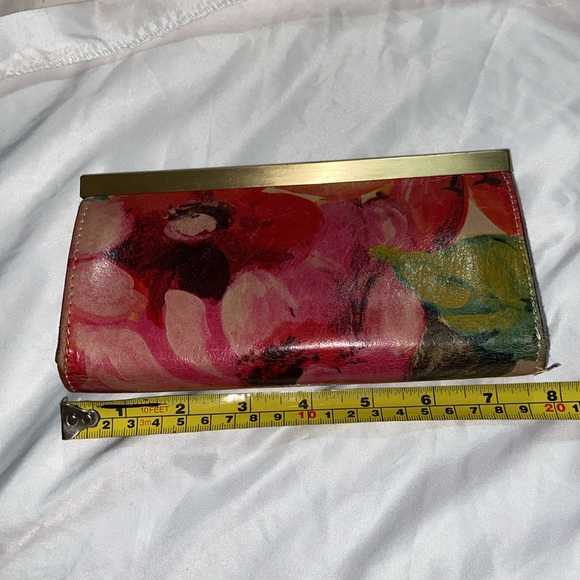 EUC Patricia Nash Cauchy Leather Frame Wallet Floral Print. - Picture 6 of 16